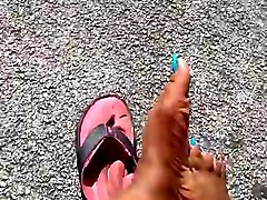 ebony feet flip flops