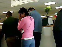 Nalgas en oficinas administrativas