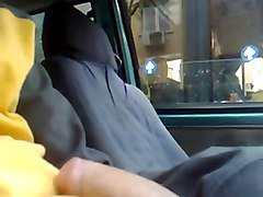 La donna sull'autobus mi guarda