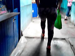 culona en el mercado