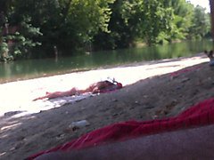elle matte mon chibre la coquine...1