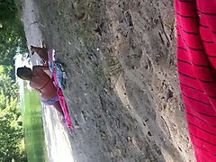 elle matte mon chibre la coquine...3