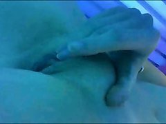 masturbation dans une cabine uv