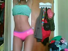 twerking coke body latina in panties