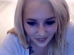 hot babe dildo playtime