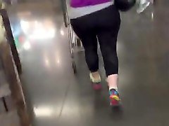 grocery stor pawg 2 of 3