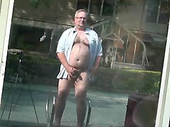 str8 chubby dad loves to cums outside (01)