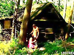 outdoor pussy sampling