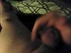 wanking and sprying all over my bed!