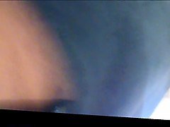 upskirt coroa rabuda no supermercado