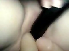 deux vibros dans ma chatte de salope