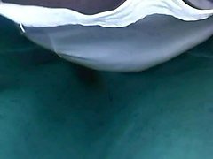 granny upskirt