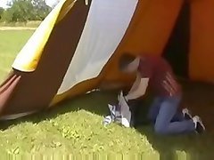 chicos follando en el campamento