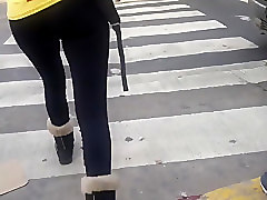 Pendeja en calza