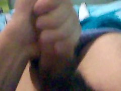 batendo uma e gozando no chinelo mormaii de meias