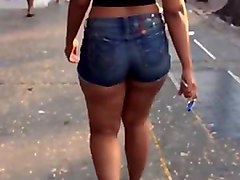 thick latina