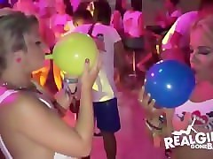 Подростки 
