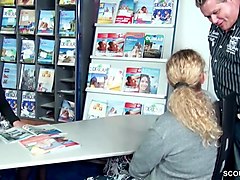 milfs treiben es wild im buero mit einem fremden