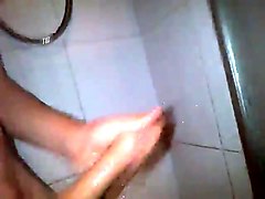eu relaxando na banho